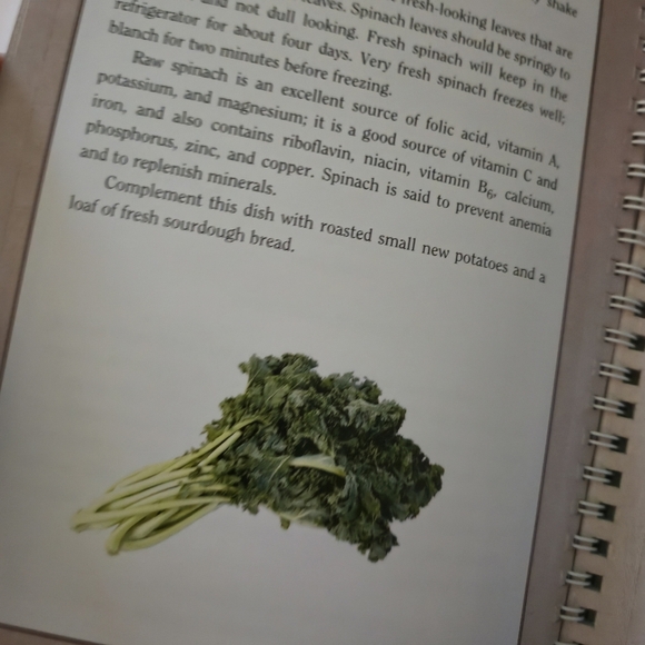"Hawai'i Light and Healthy" Cookbook - Picture 7 of 11